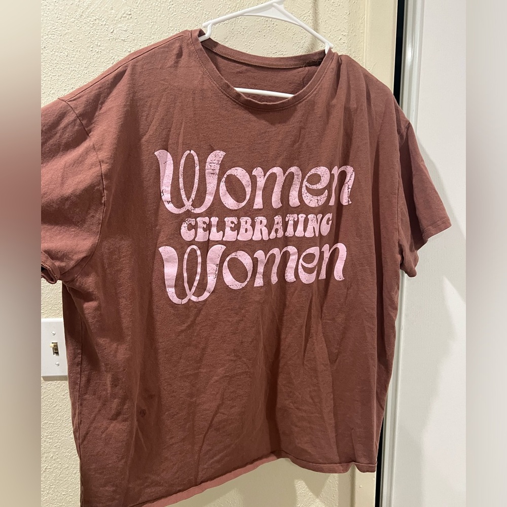 TARGET OVERSIZED SHORT SLEEVE T SHIRT